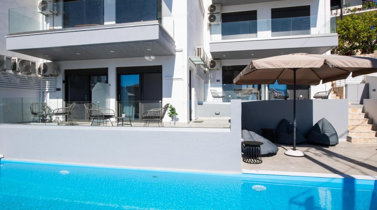 Clelia'S And Dione'S Design Studios Swimming Pool Nikiana Exteriör bild
