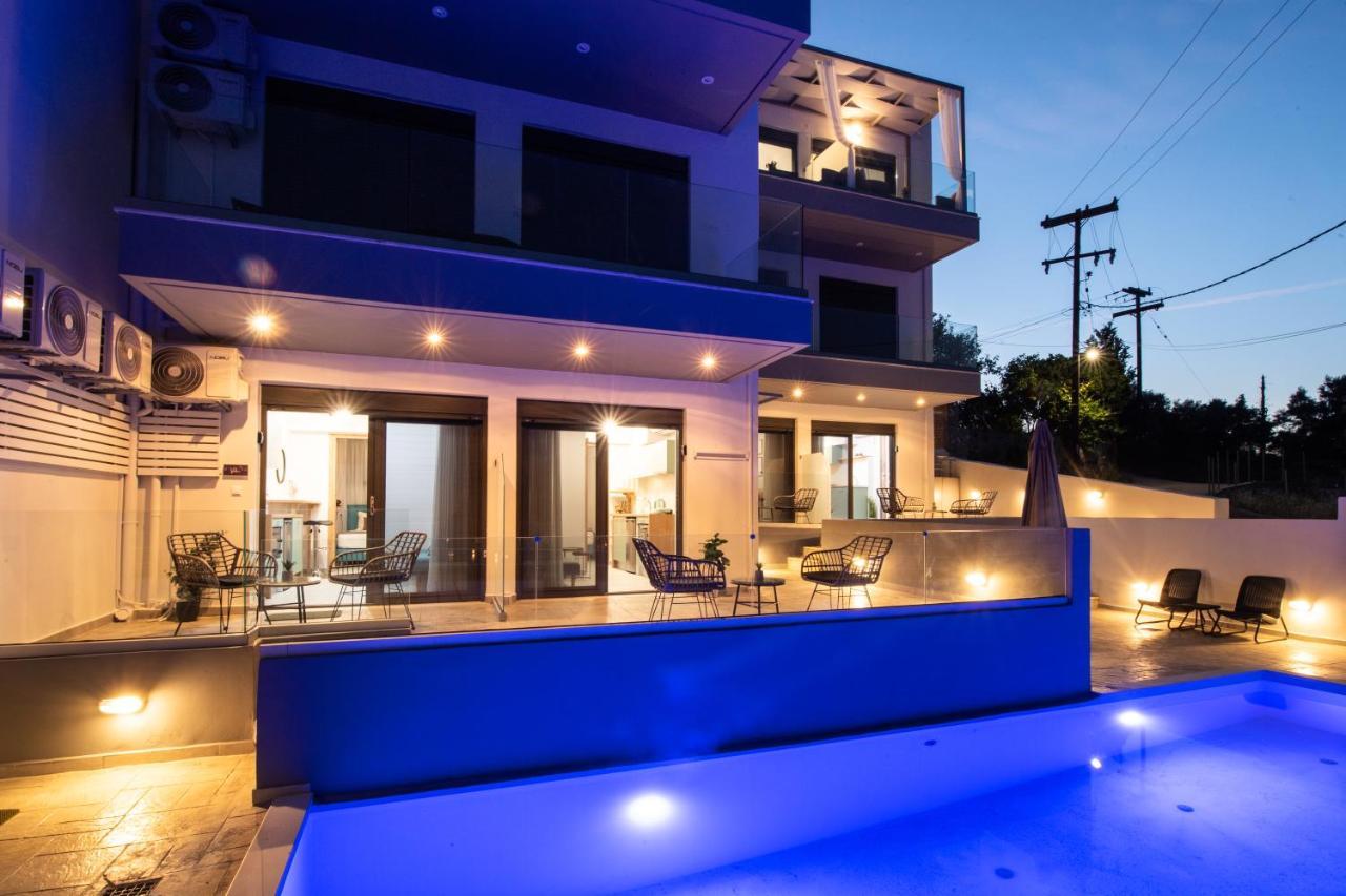 Clelia'S And Dione'S Design Studios Swimming Pool Nikiana Exteriör bild